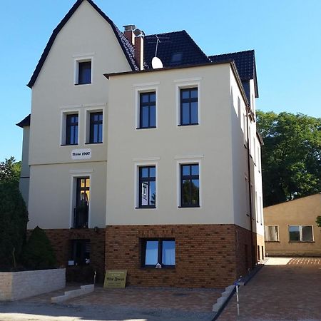 Pension Altes Forstamt Eberswalde-Finow Exterior foto